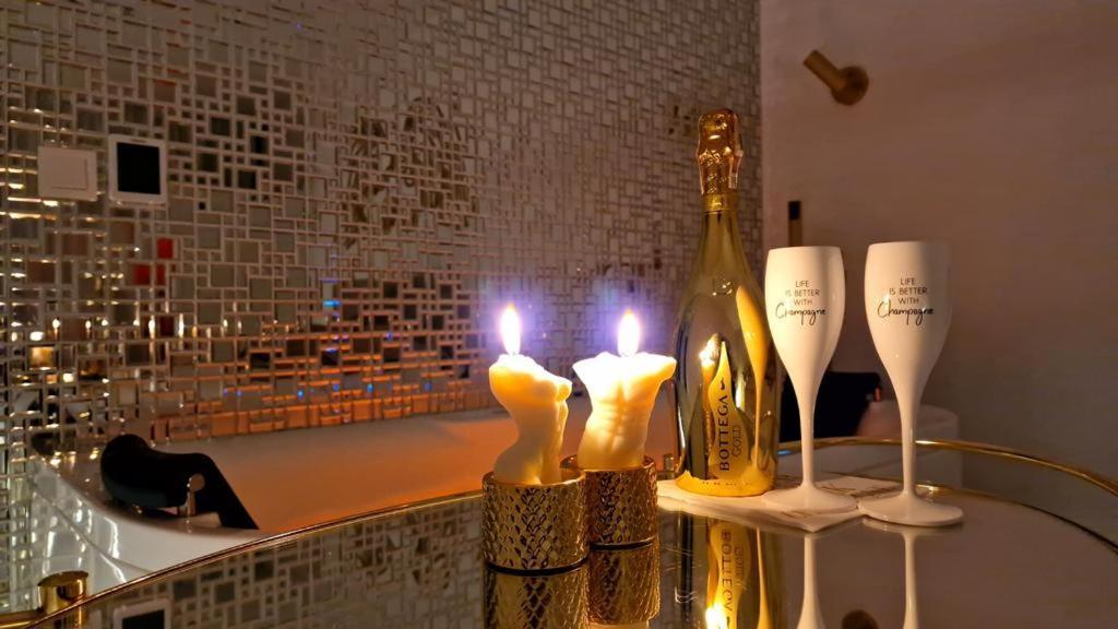 Apartament Gold Sauna&Jacuzzi Kolobrzeg Kołobrzeg Exterior foto